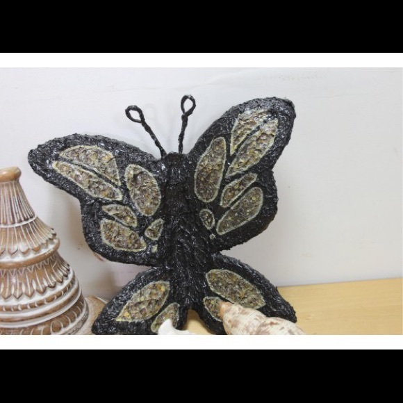 Meet your Posher, Sonila - Picture 1 of 1